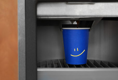 Cómo encontrar vasos de papel compatibles con su máquina expendedora